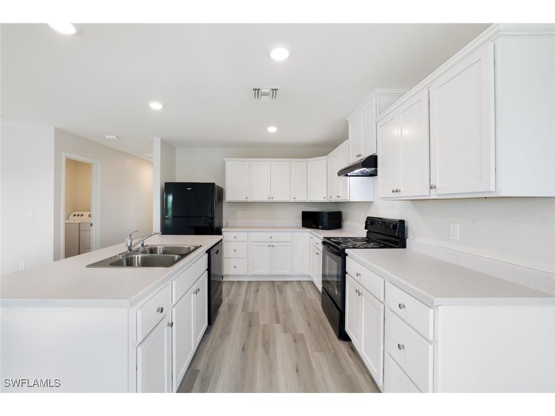 627 Palm Avenue Goodland FL 34140 225063980 image11