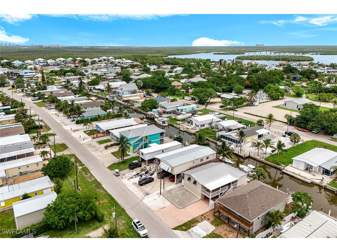 627 Palm Avenue Goodland FL 34140 225063980 image32