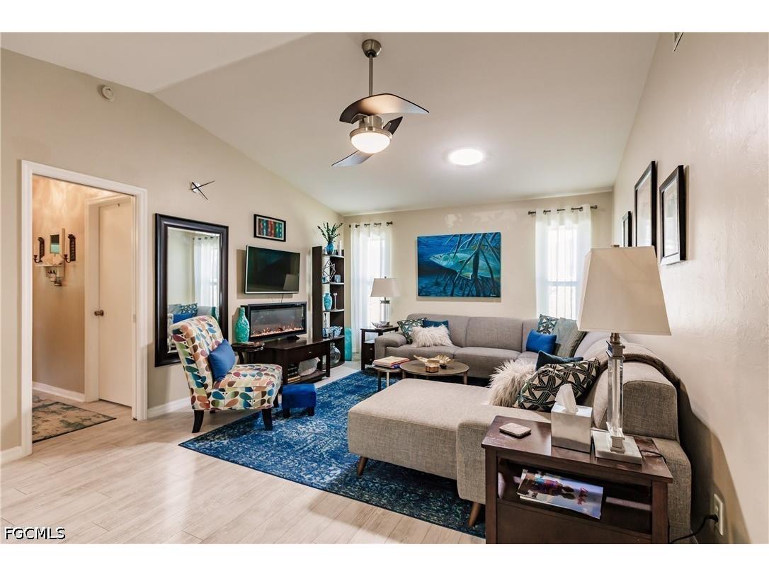 627 SE 34th Street Cape Coral FL 33904 2026019588 image16