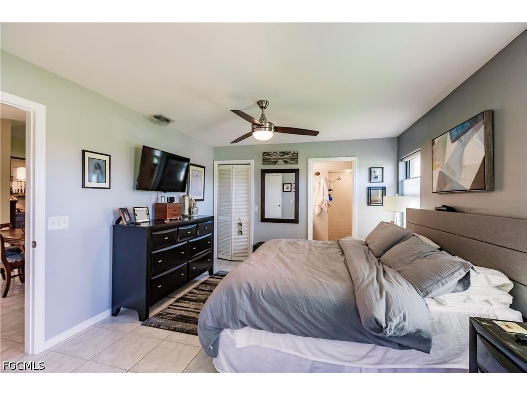 627 SE 34th Street Cape Coral FL 33904 2026019588 image24