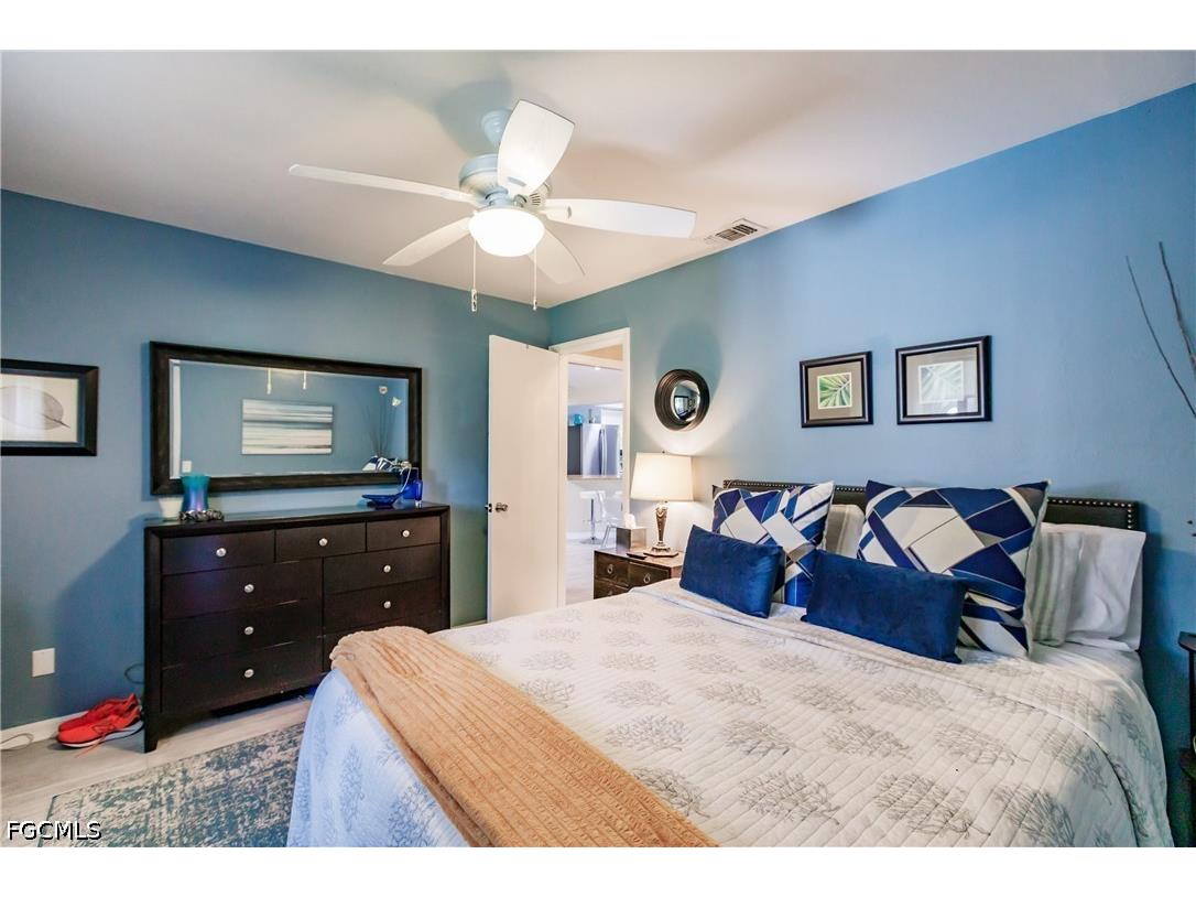627 SE 34th Street Cape Coral FL 33904 2026019588 image31