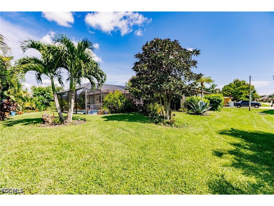 627 SE 34th Street Cape Coral FL 33904 2026019588 image47
