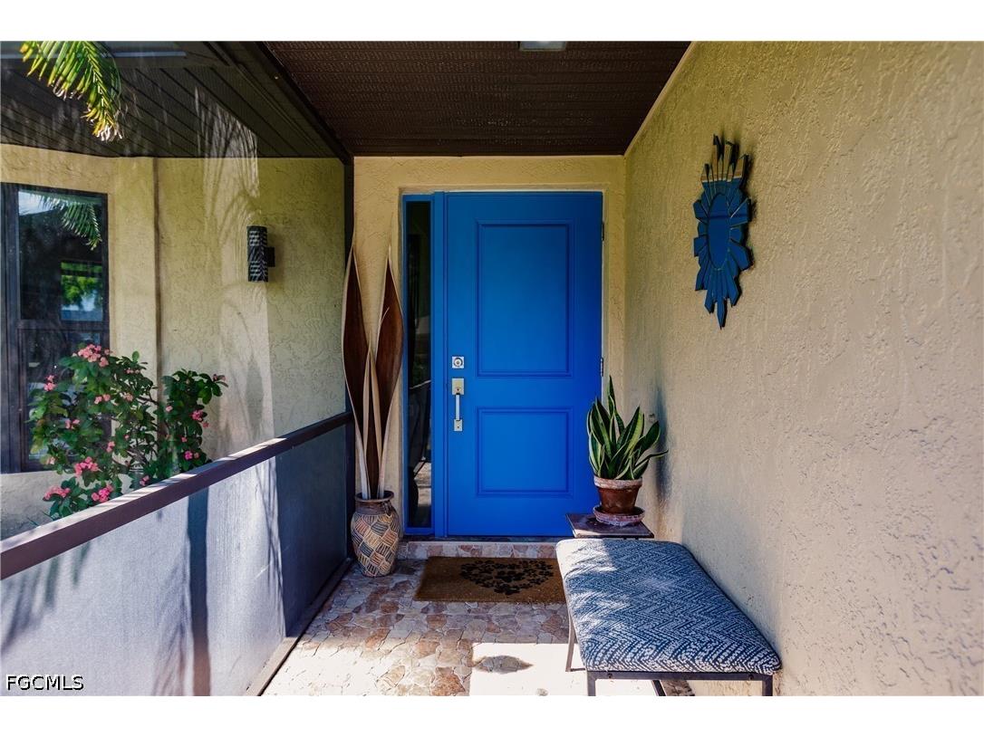 627 SE 34th Street Cape Coral FL 33904 2026019588 image5