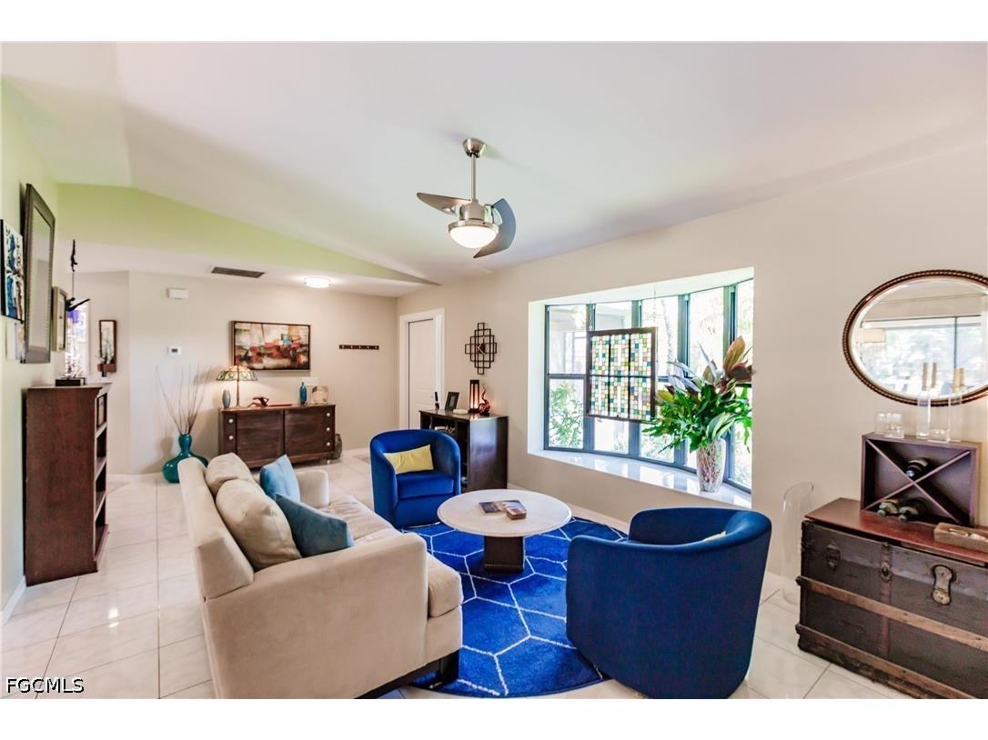 627 SE 34th Street Cape Coral FL 33904 2026019588 image8