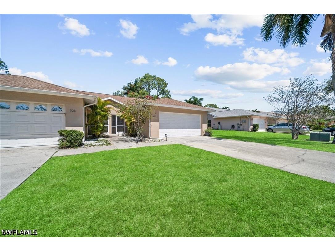 627 Saint Andrews Boulevard Naples FL 34113 226017884 image1