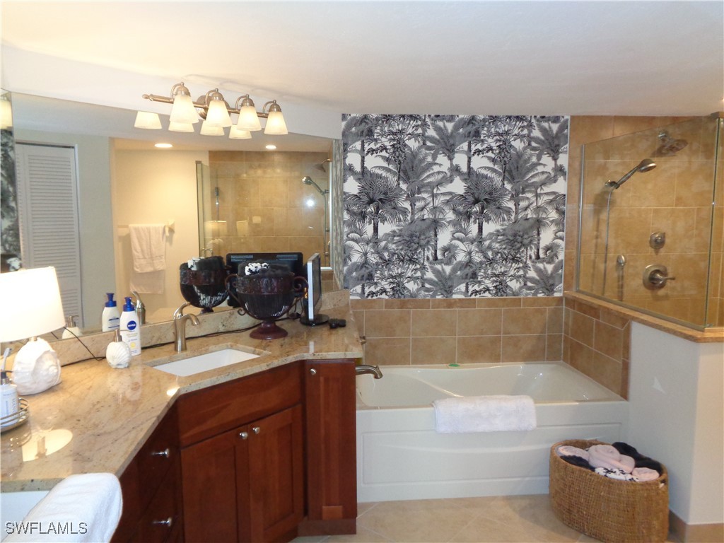 6270 Bellerive Avenue #3 Naples FL 34119 225065504 image23