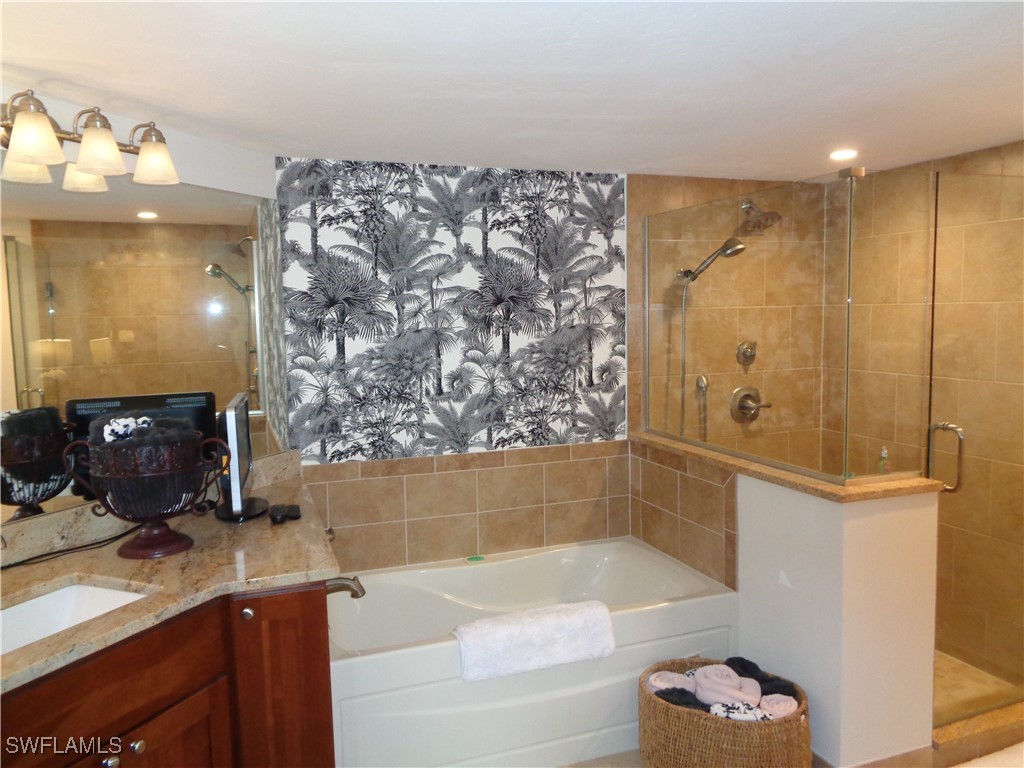 6270 Bellerive Avenue #3 Naples FL 34119 225065504 image24