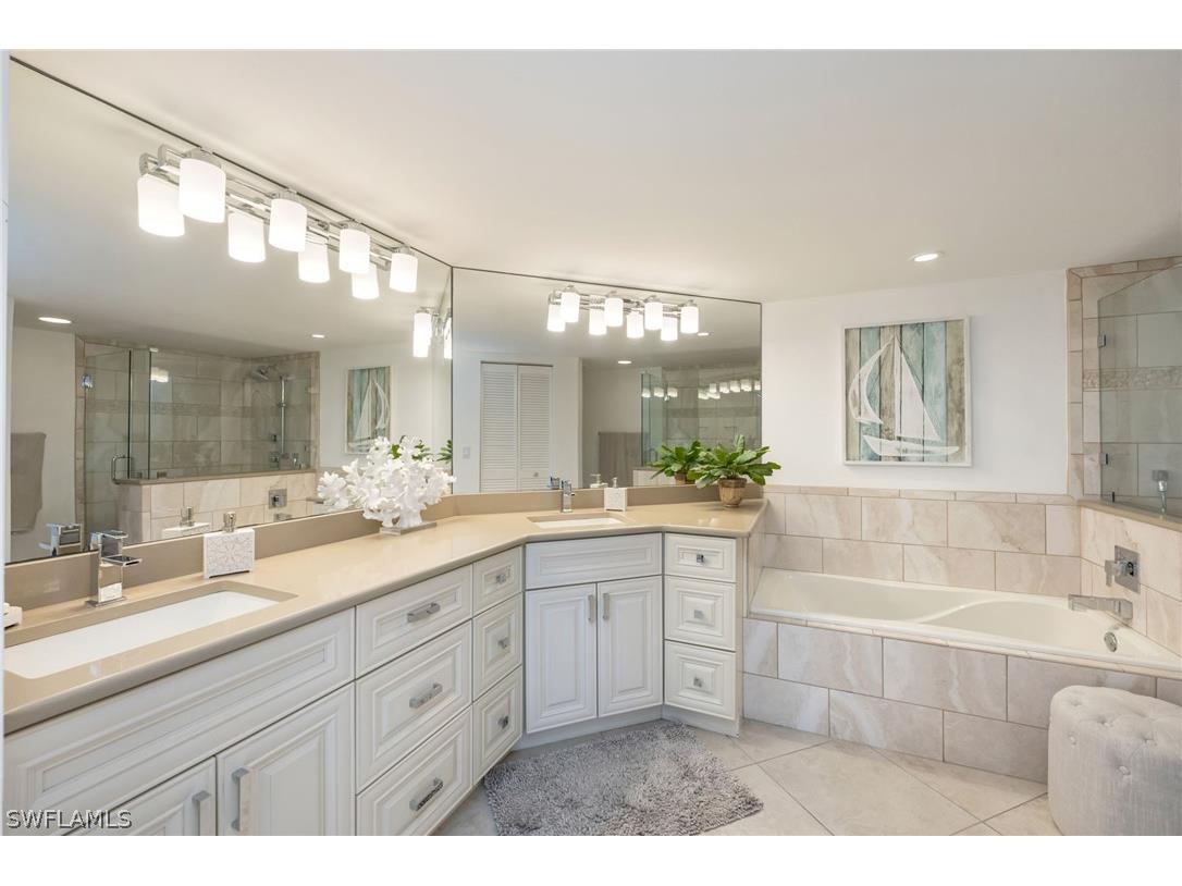 6270 Bellerive Avenue #3 Naples FL 34119 226005983 image22