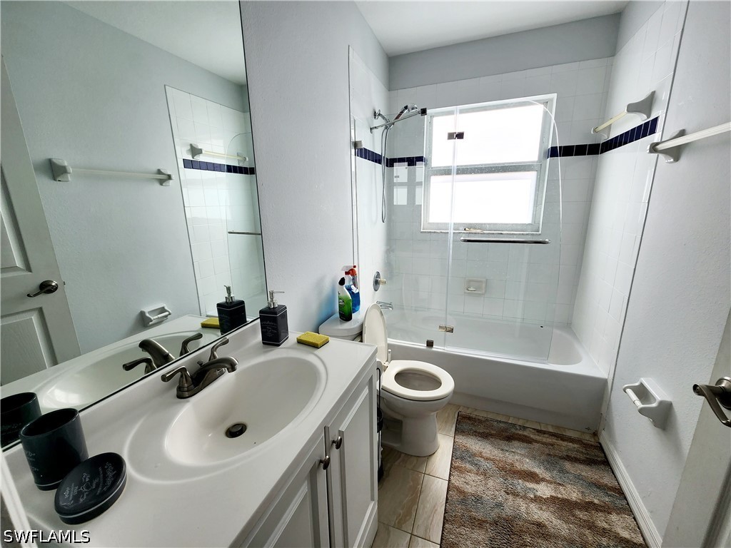 6270 Huntington Lakes Circle #201 Naples FL 34119 226012945 image10