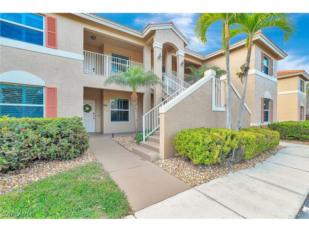 6270 Huntington Lakes Circle #204 Naples FL 34119 226006131 image1