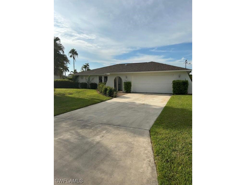 6275 Plumosa Avenue Fort Myers FL 33908 223068219 image1