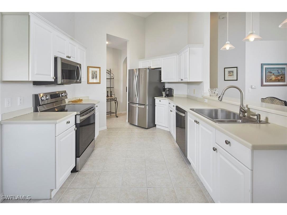 6275 Wilshire Pines Circle #1008 Naples FL 34109 225063261 image9