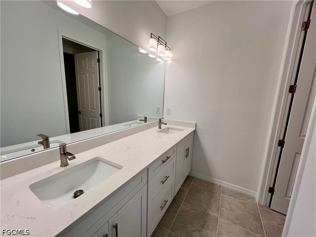 628 Falls Lane Lehigh Acres FL 33974 2026014627 image33