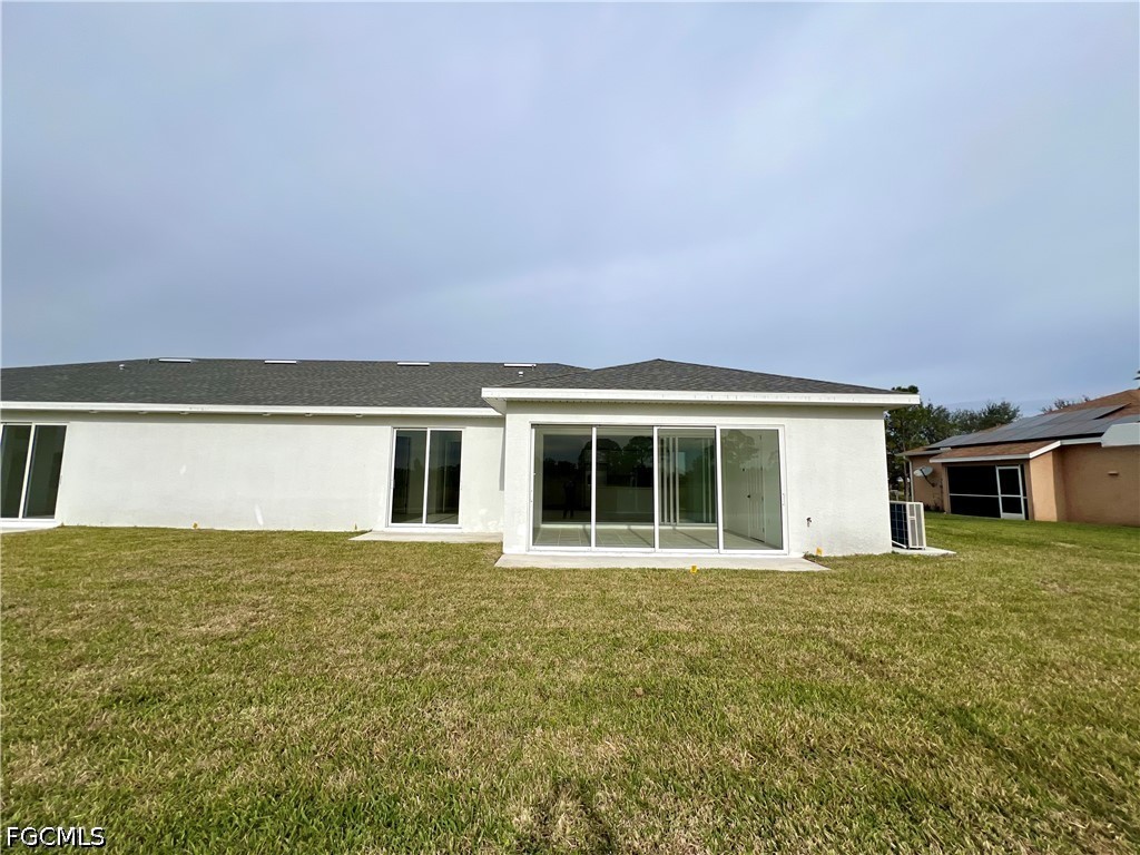 628 Falls Lane Lehigh Acres FL 33974 2026014627 image41