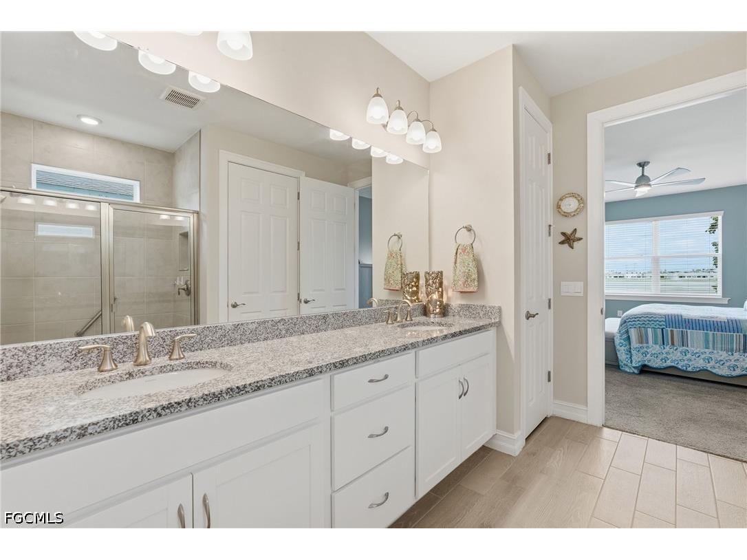 628 Parkshore Lake Avenue Cape Coral FL 33993 2026024920 image20