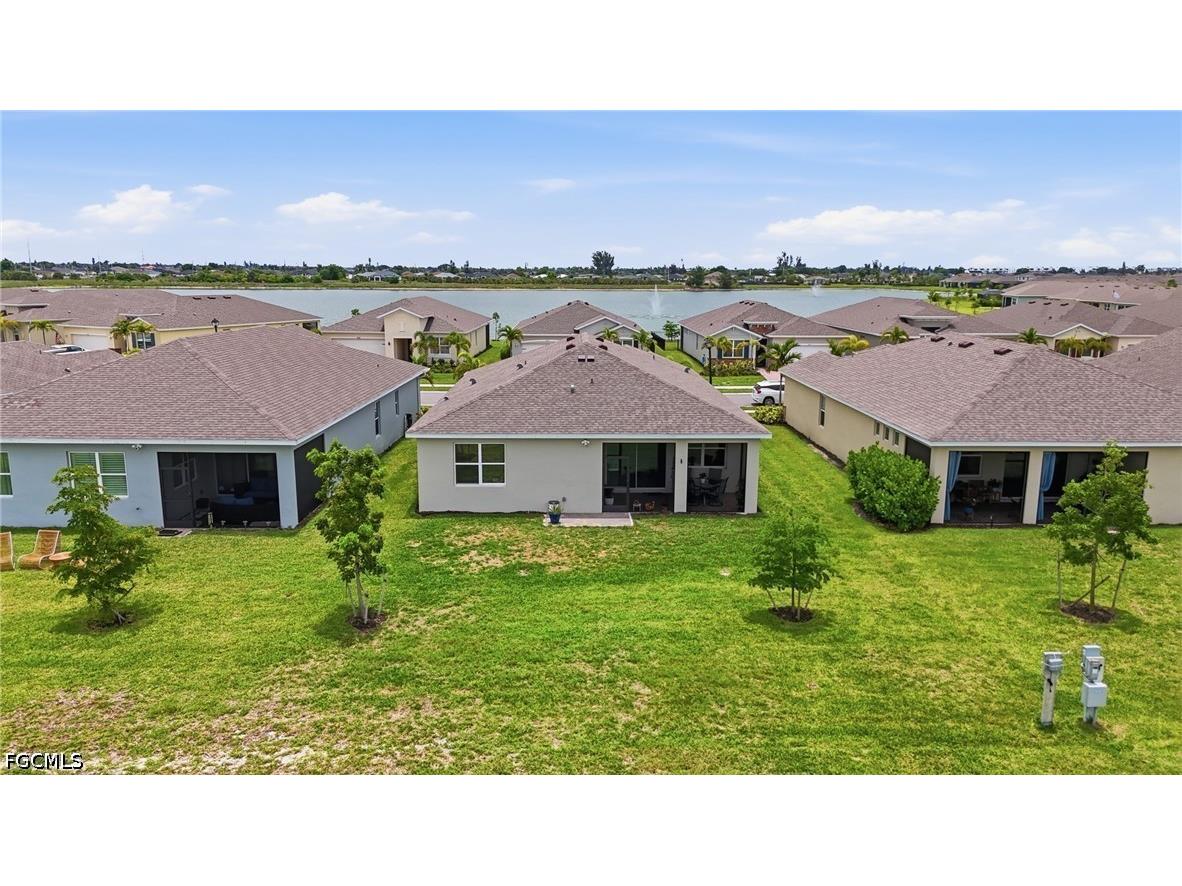 628 Parkshore Lake Avenue Cape Coral FL 33993 2026024920 image38