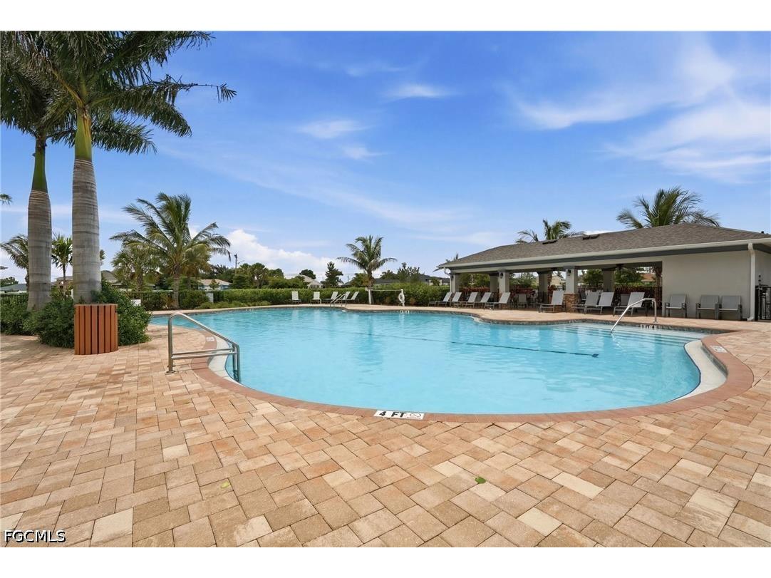 628 Parkshore Lake Avenue Cape Coral FL 33993 2026024920 image40
