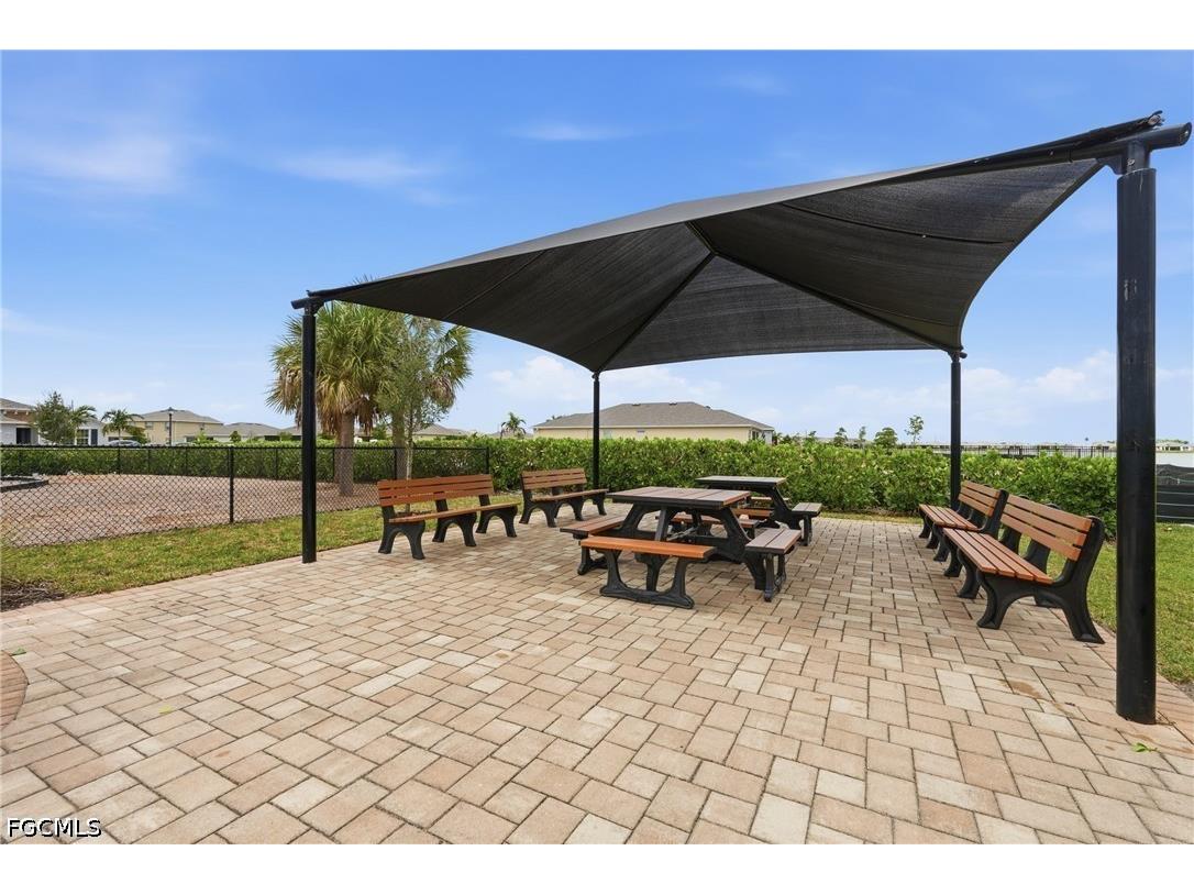 628 Parkshore Lake Avenue Cape Coral FL 33993 2026024920 image42