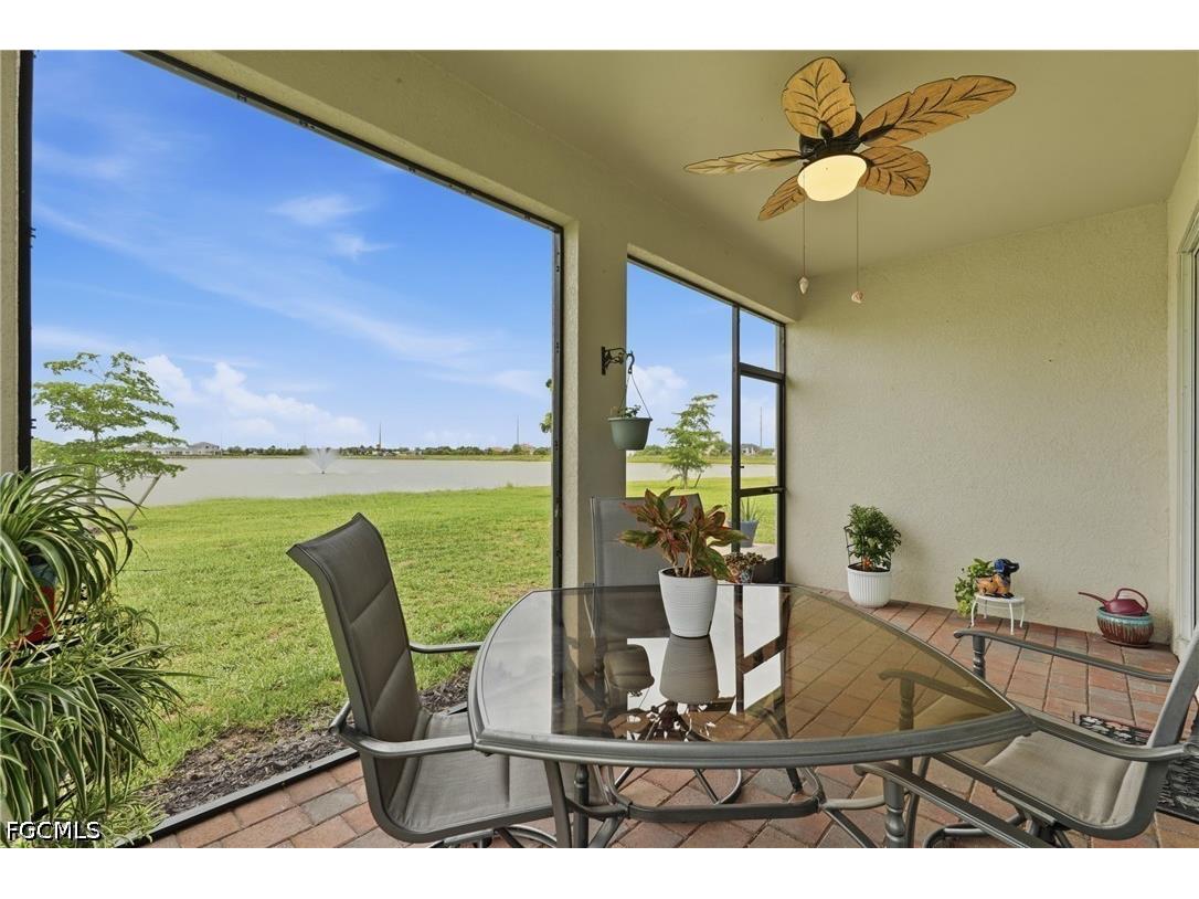 628 Parkshore Lake Avenue Cape Coral FL 33993 2026024920 image5