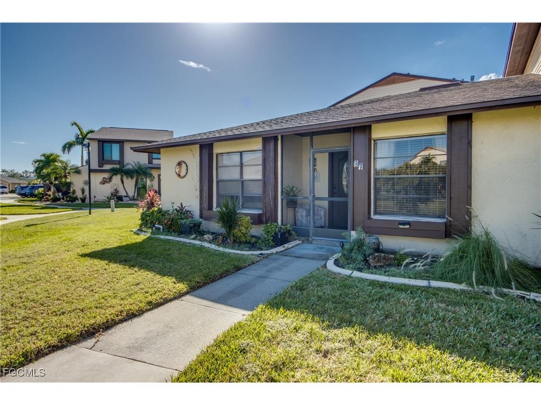 628 SE 12th Court #37 Cape Coral FL 33990 2025019398 image1