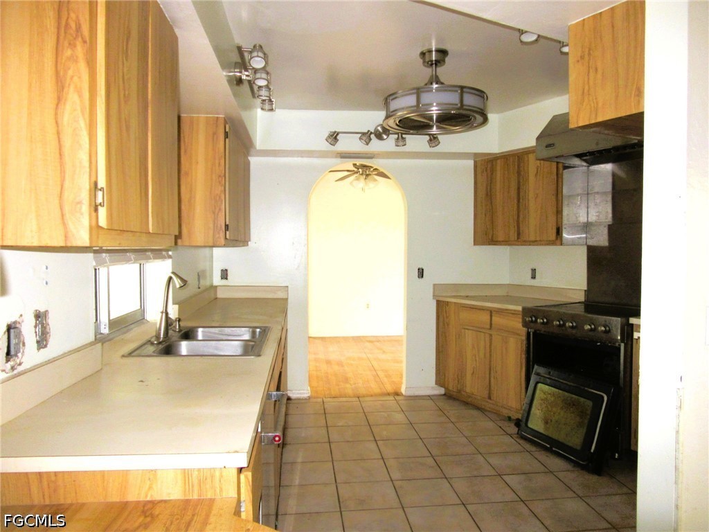 628 SE 19th Lane Cape Coral FL 33990 2026027468 image6