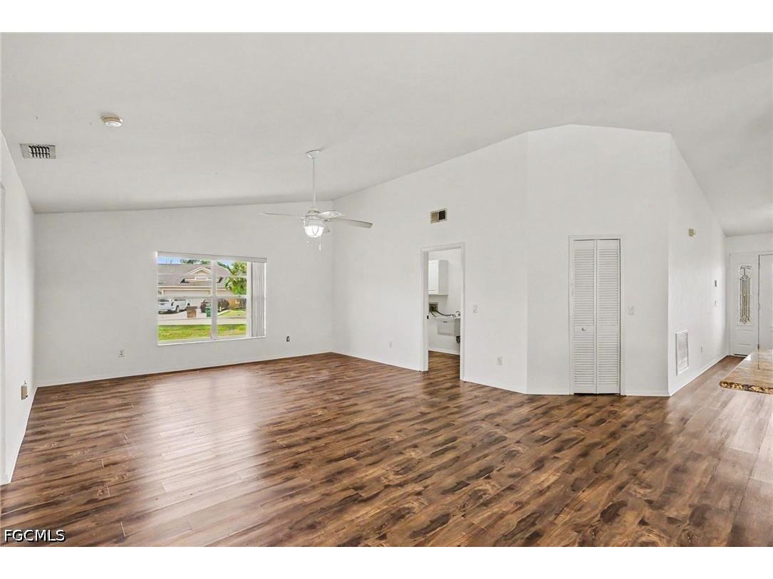 628 SE 21st Lane Cape Coral FL 33990 2026021521 image18