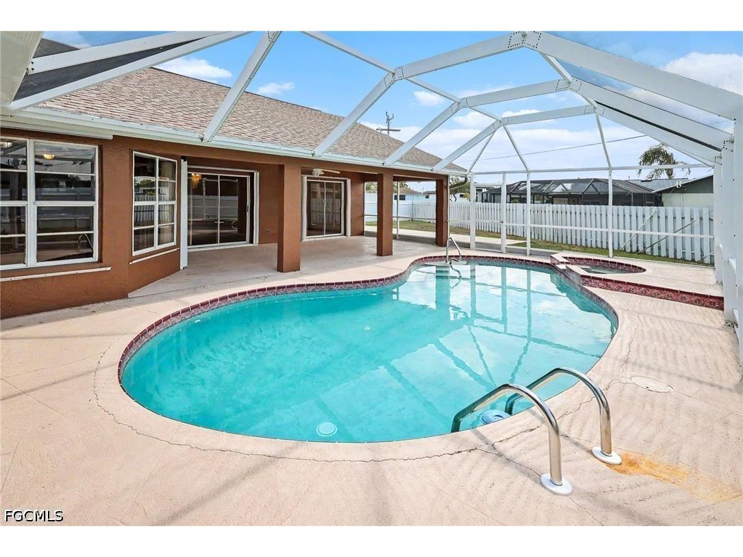 628 SE 21st Lane Cape Coral FL 33990 2026021521 image33
