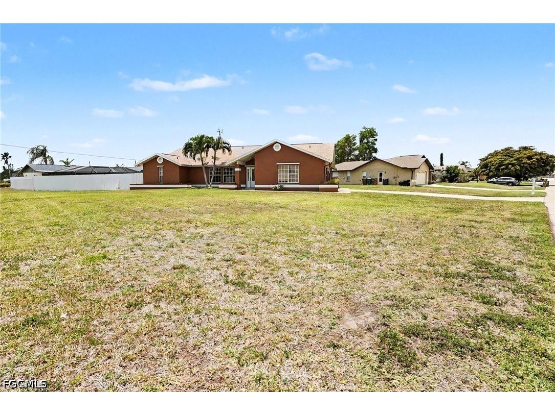 628 SE 21st Lane Cape Coral FL 33990 2026021521 image37