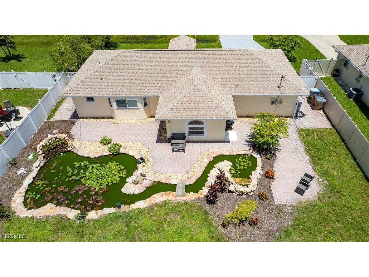 628 SE 9th Place Cape Coral FL 33990 2025018138 image1