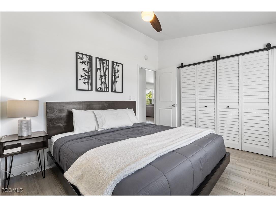 628 SE 9th Place Cape Coral FL 33990 2025018138 image11