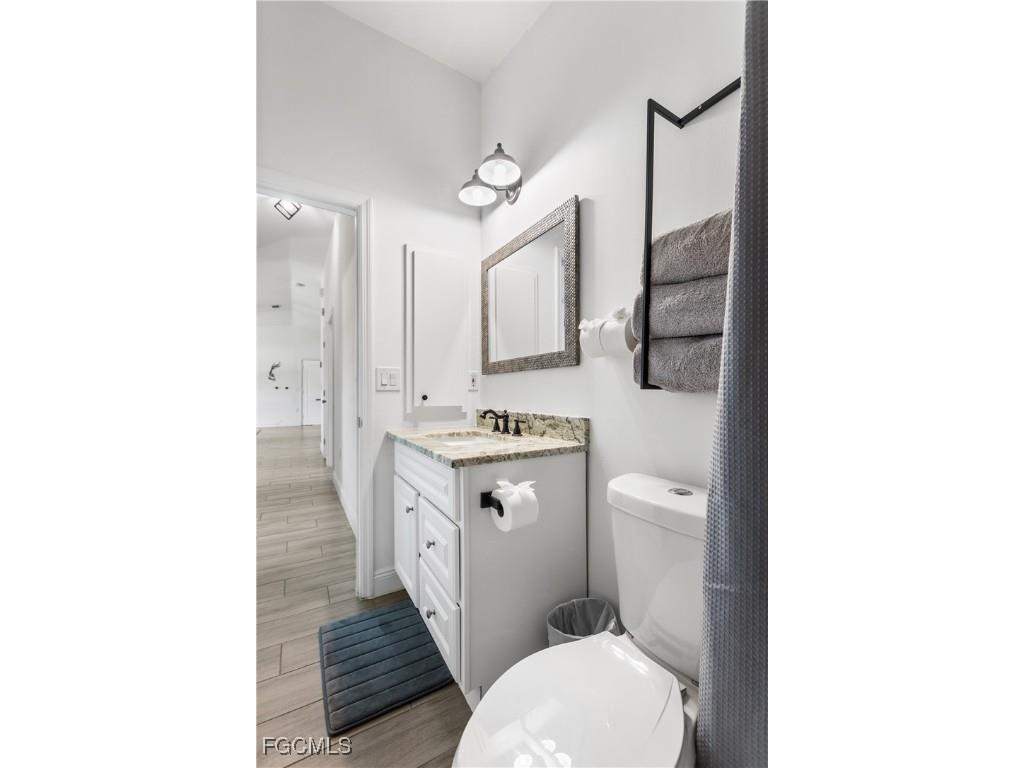 628 SE 9th Place Cape Coral FL 33990 2025018138 image16