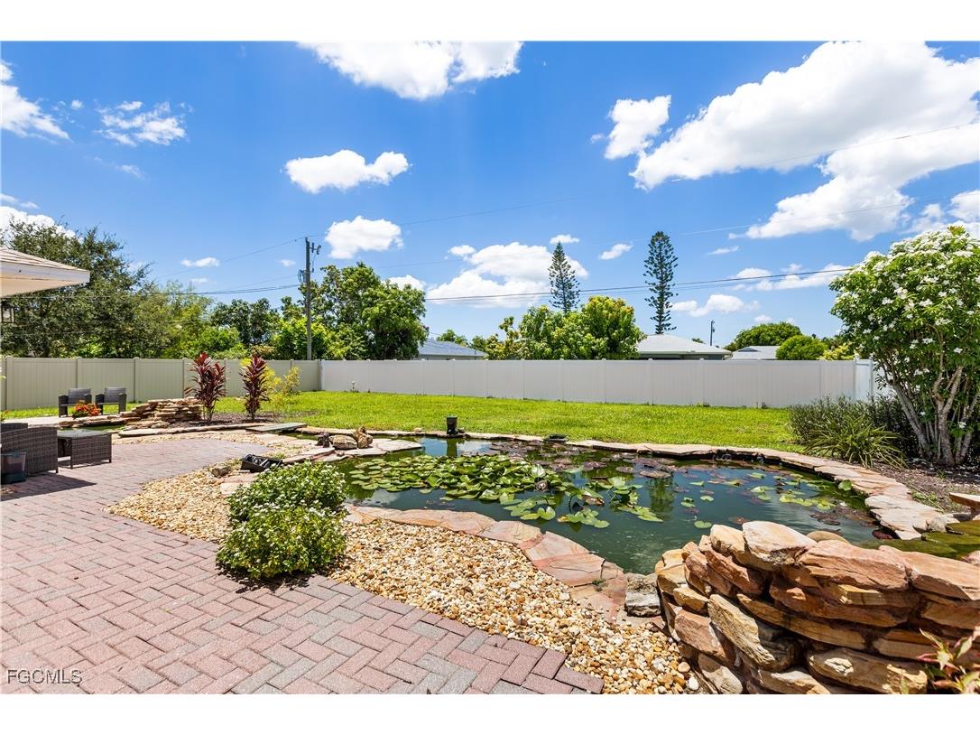 628 SE 9th Place Cape Coral FL 33990 2025018138 image24