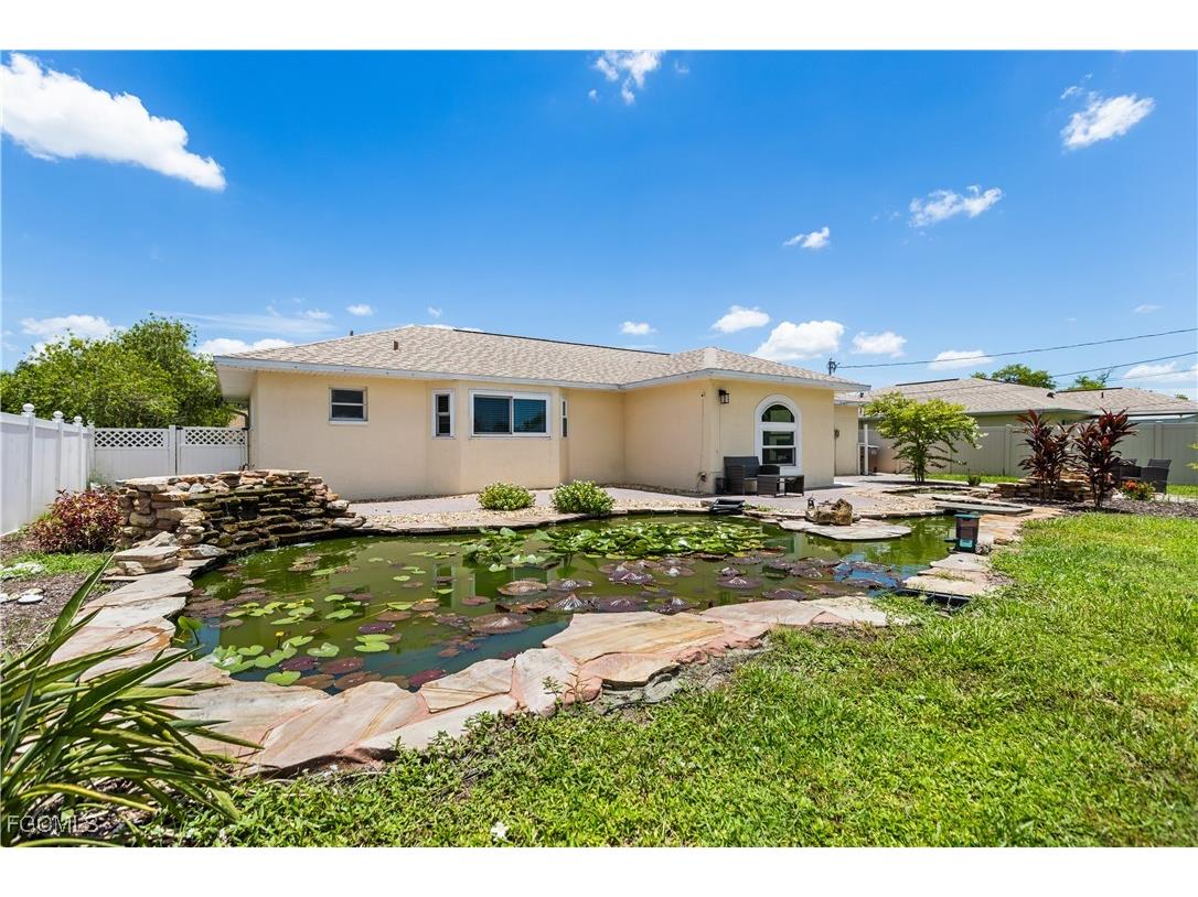 628 SE 9th Place Cape Coral FL 33990 2025018138 image27
