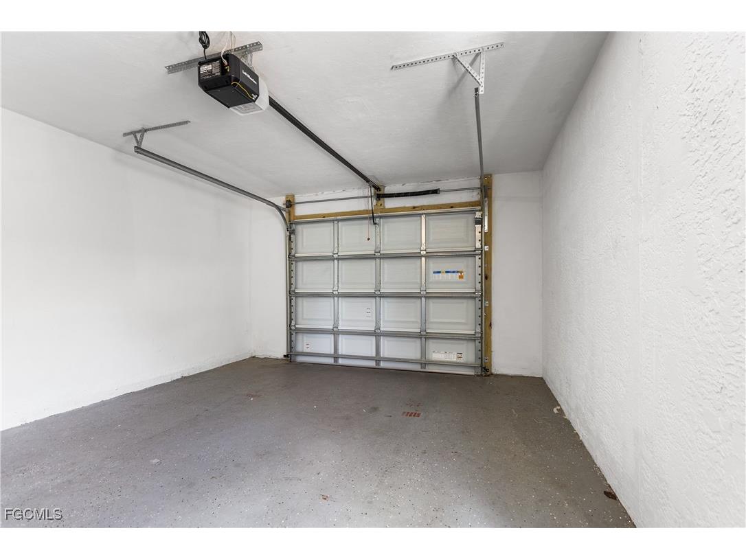 628 SE 9th Place Cape Coral FL 33990 2025018138 image33