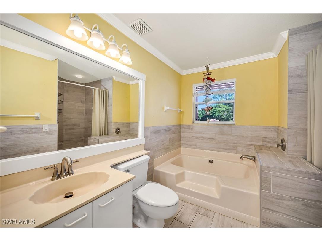 628 Woodshire Lane #G12 Naples FL 34105 225080757 image19