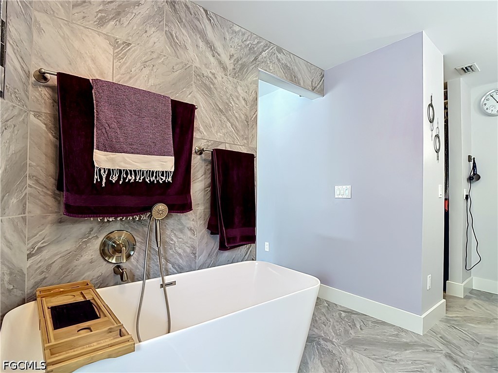 6284 Scott Lane Fort Myers FL 33966 2026024101 image28