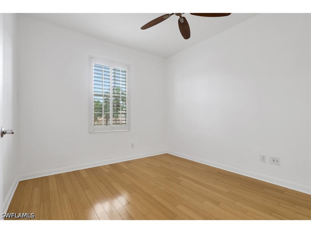 6284 Towncenter Circle Naples FL 34119 226019561 image16