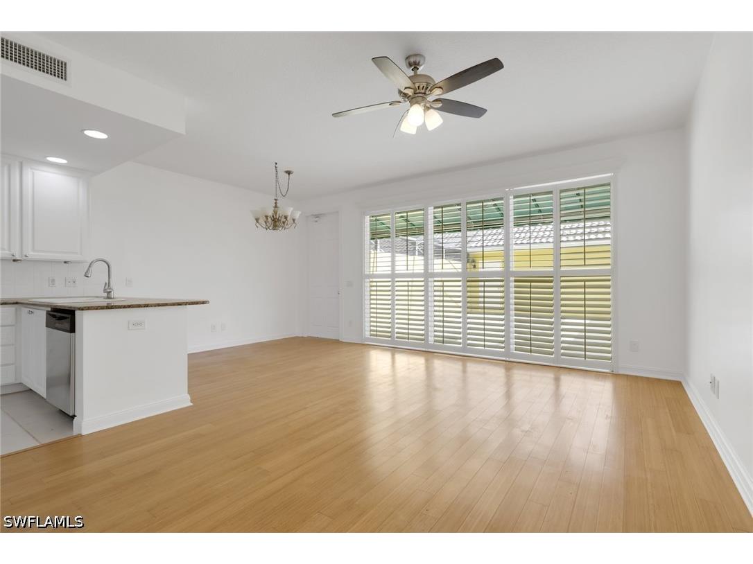 6284 Towncenter Circle Naples FL 34119 226019561 image8