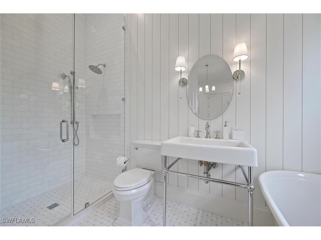 6285 Highcroft Drive Naples FL 34119 225060690 image36