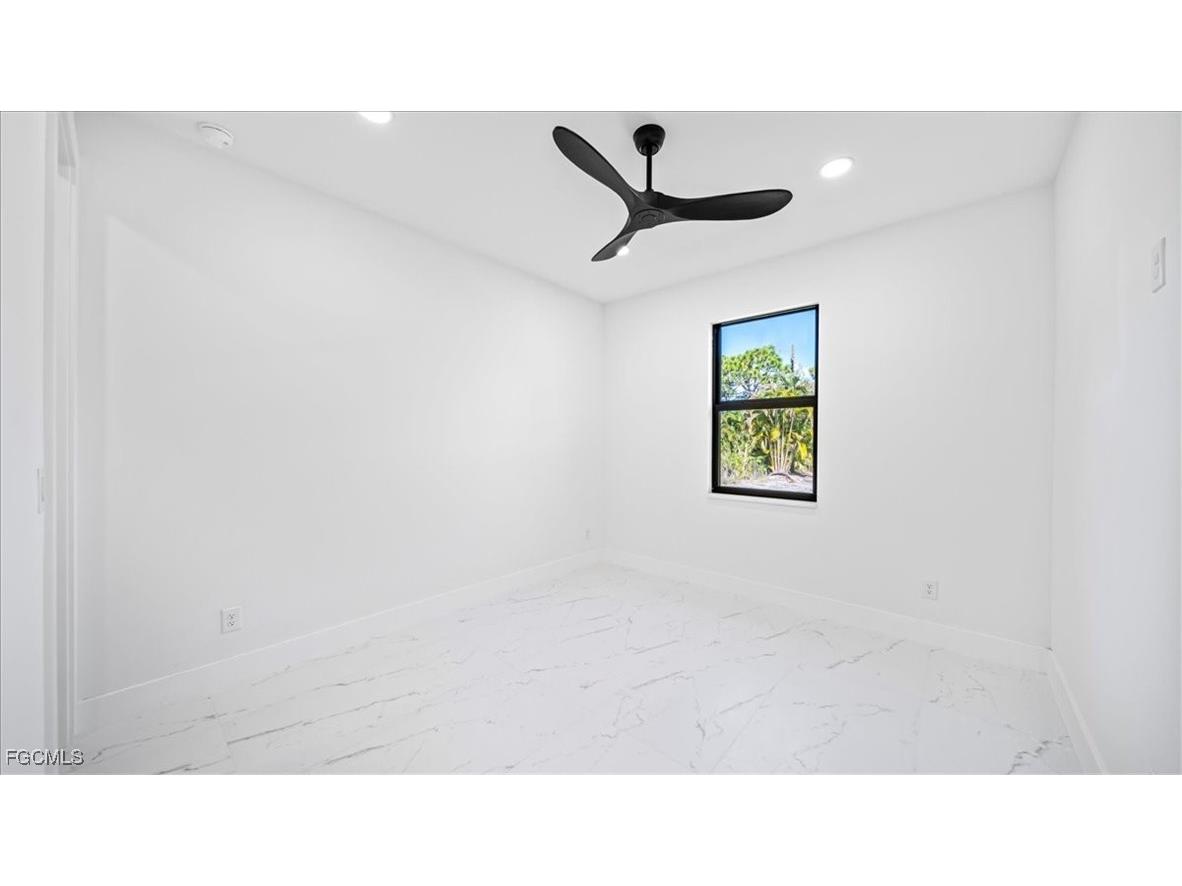 6286 Fuller Drive Bokeelia FL 33922 2025018934 image10