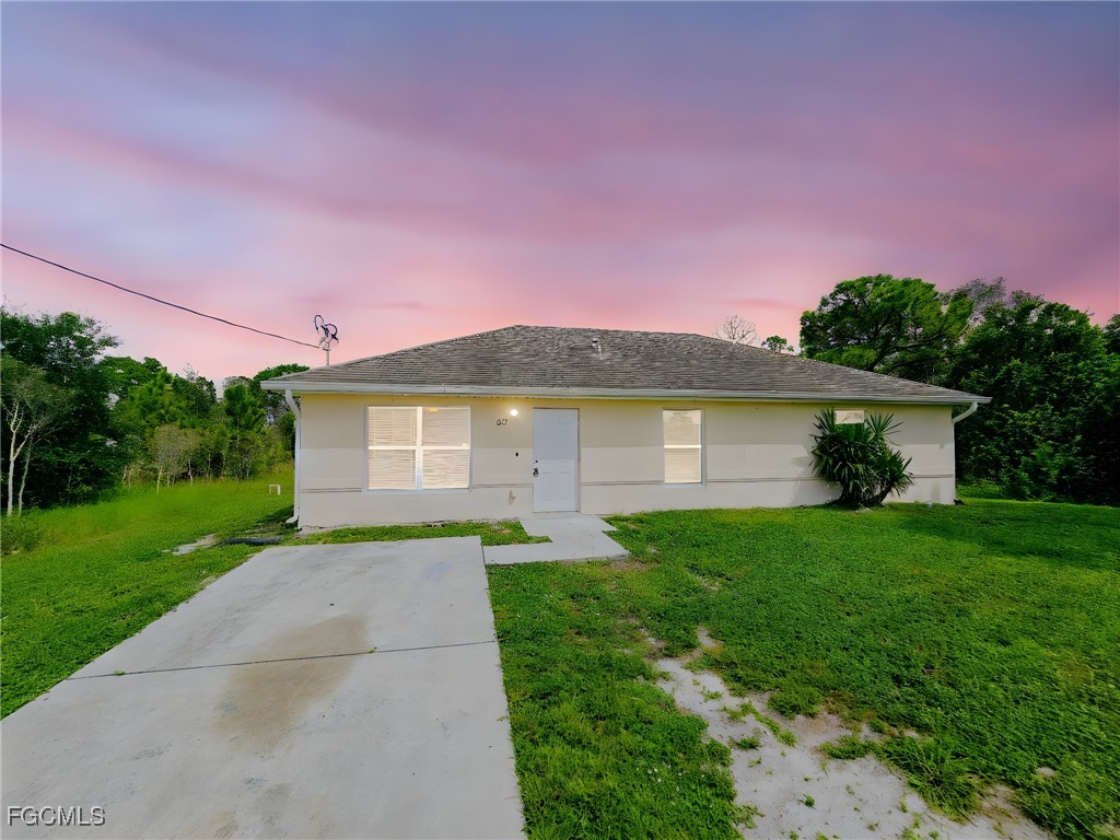 629 Cypress Avenue S Lehigh Acres FL 33974 2025009720 image1