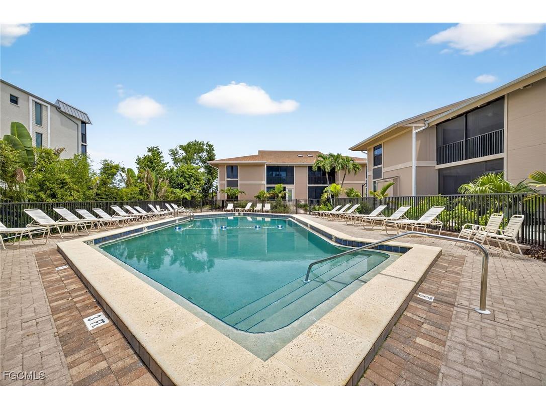 629 Nerita Street #A-4 Sanibel FL 33957 2026000461 image24