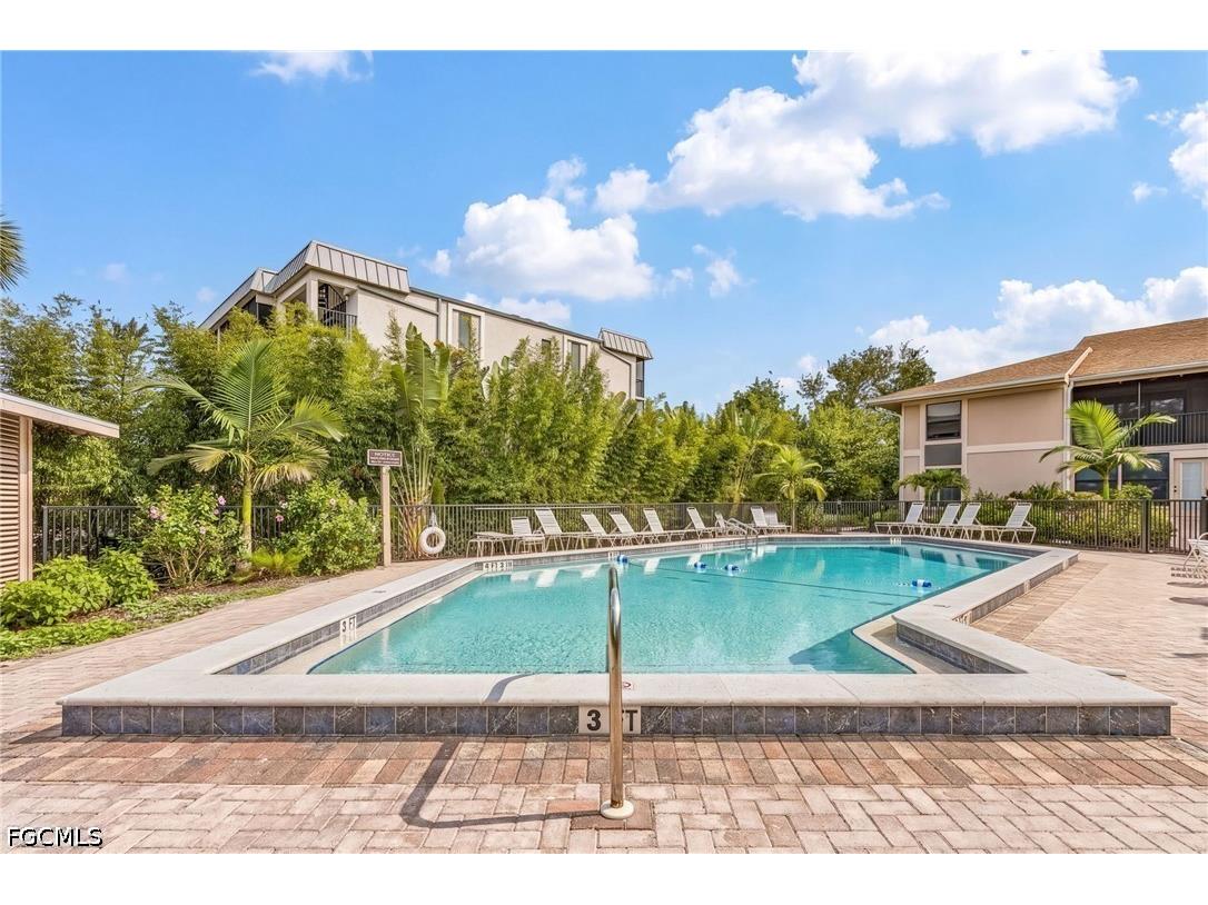 629 Nerita Street #A Sanibel FL 33957 2026026187 image7