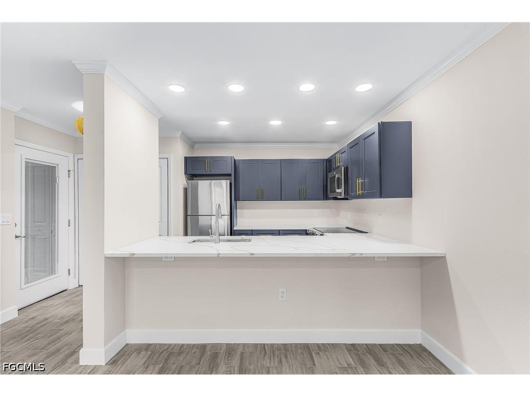 629 Nerita Street #A Sanibel FL 33957 2026026187 image9