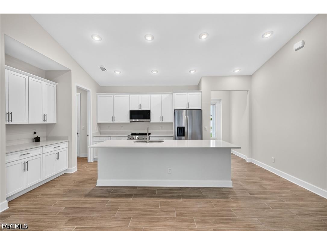 629 SW 13th Street Cape Coral FL 33914 2026026412 image28
