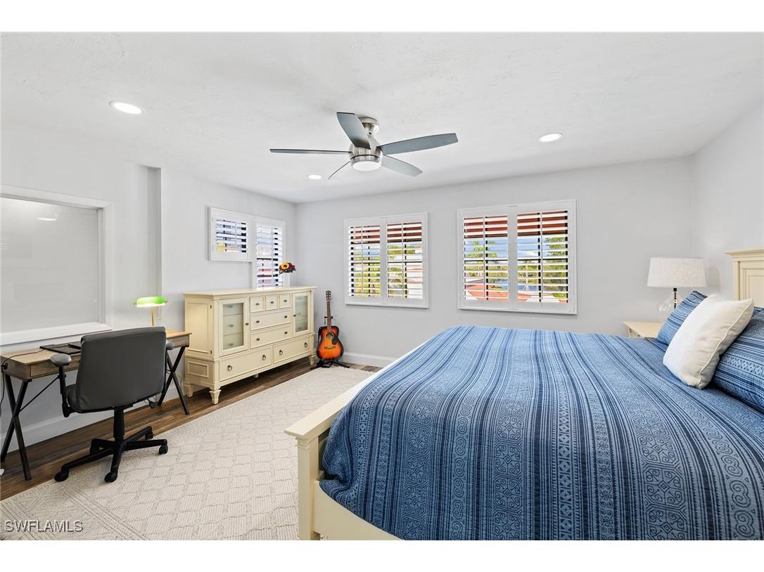 629 Serendipity Drive #629 Naples FL 34108 225075937 image16