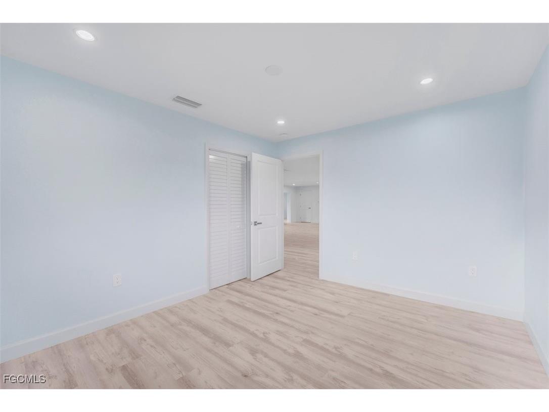 6293 Park Road Fort Myers FL 33908 2025009160 image26