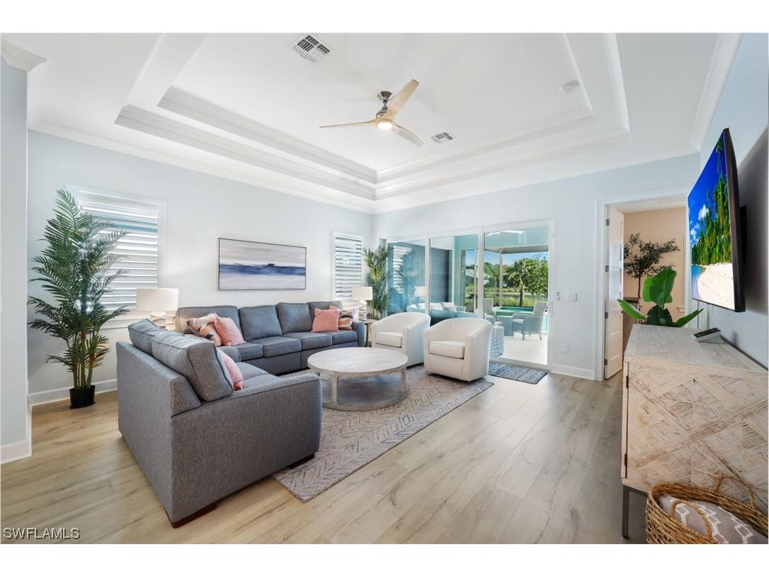 6295 Arriba Avenue Naples FL 34113 223030096 image1