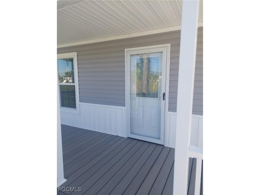 63 Poplar Place Fort Myers FL 33908 2025012186 image4