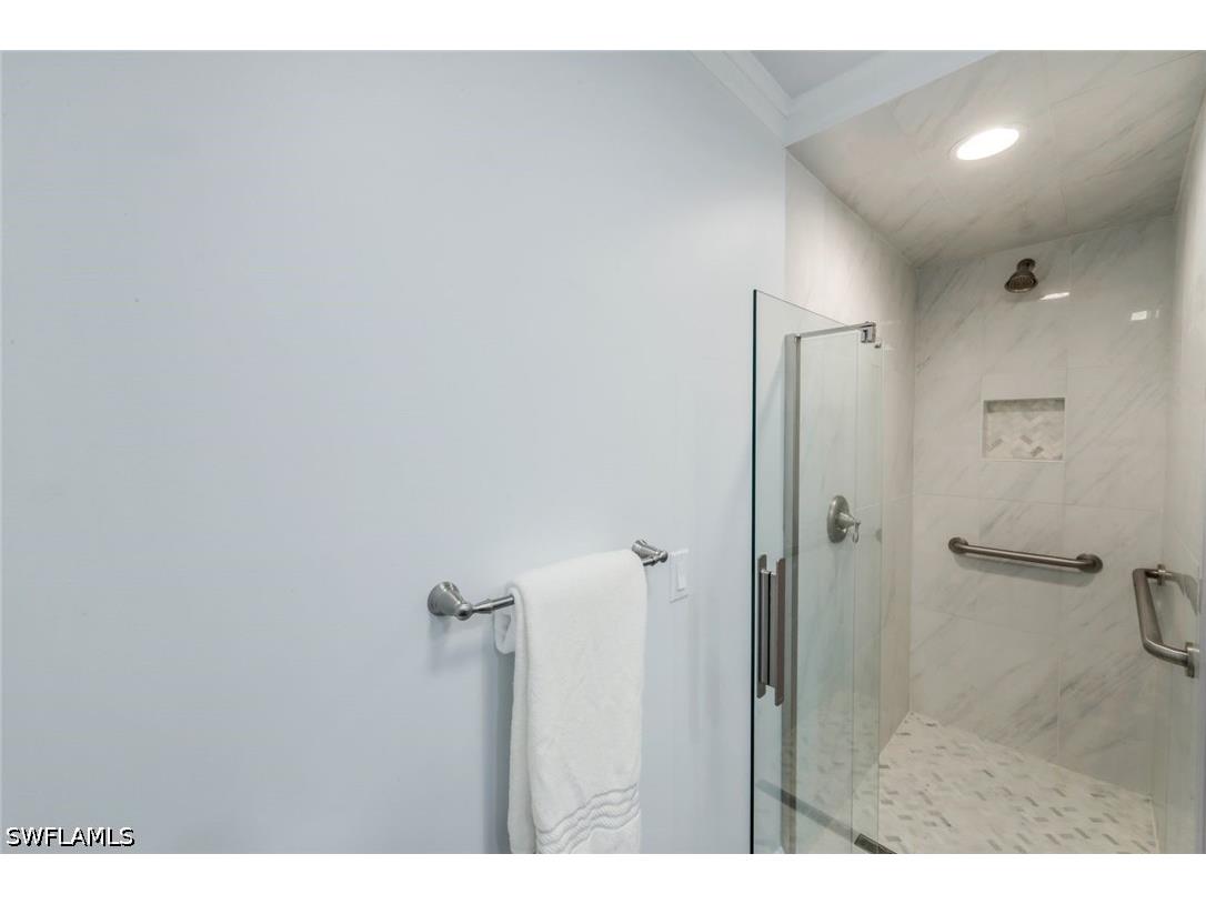 630 109th Avenue N Naples FL 34108 226017004 image16